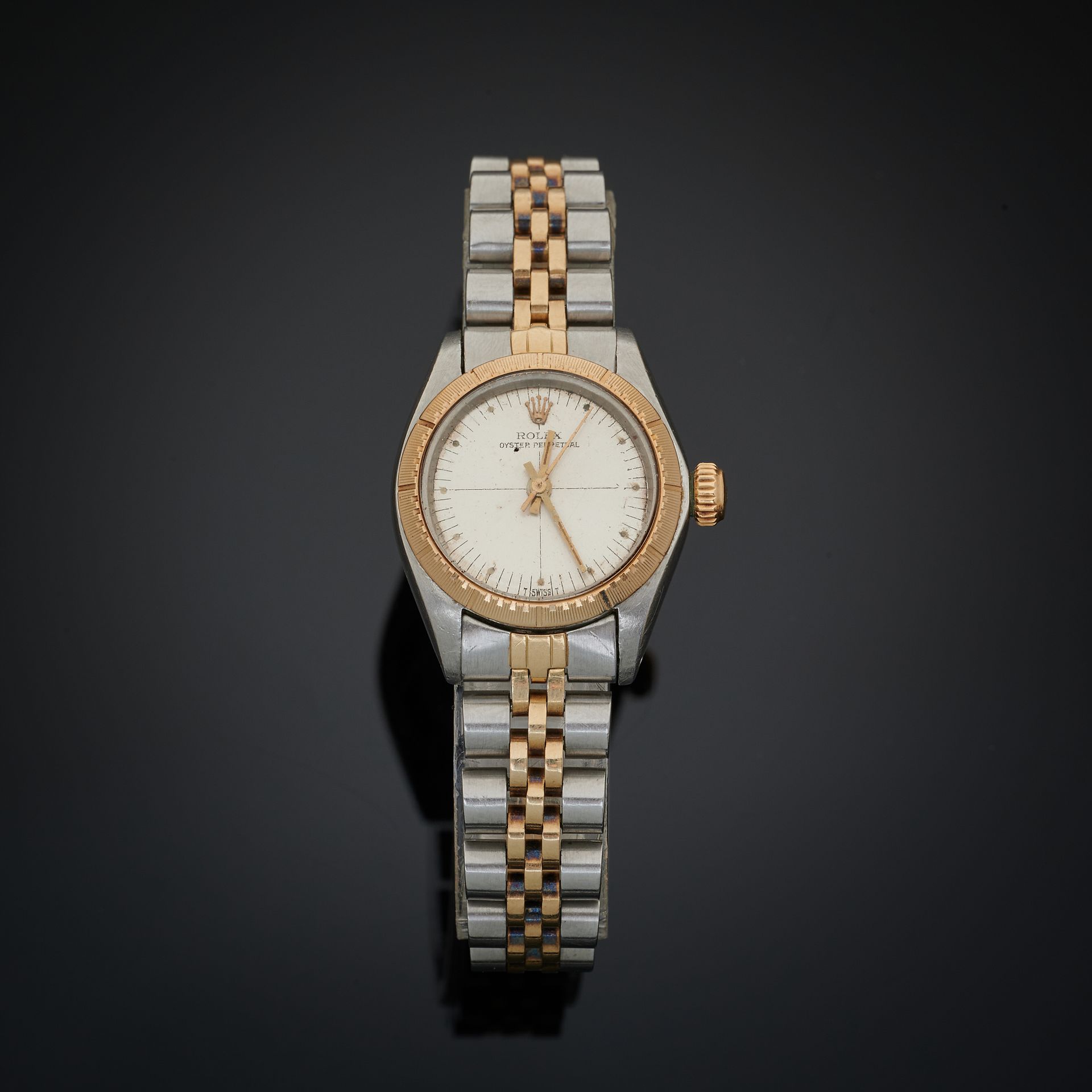 Null ROLEX. Circa 1970. Model Oyster Perpetual. IN STATE.
Ladies' gold and steel&hellip;