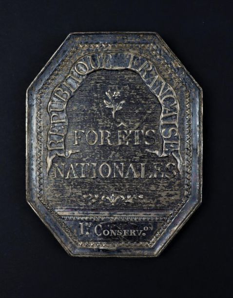 Null Plaque de garde-chasse.

REPUBLIQUE FRANCAISE FORETS NATIONALES.

Octogonal&hellip;