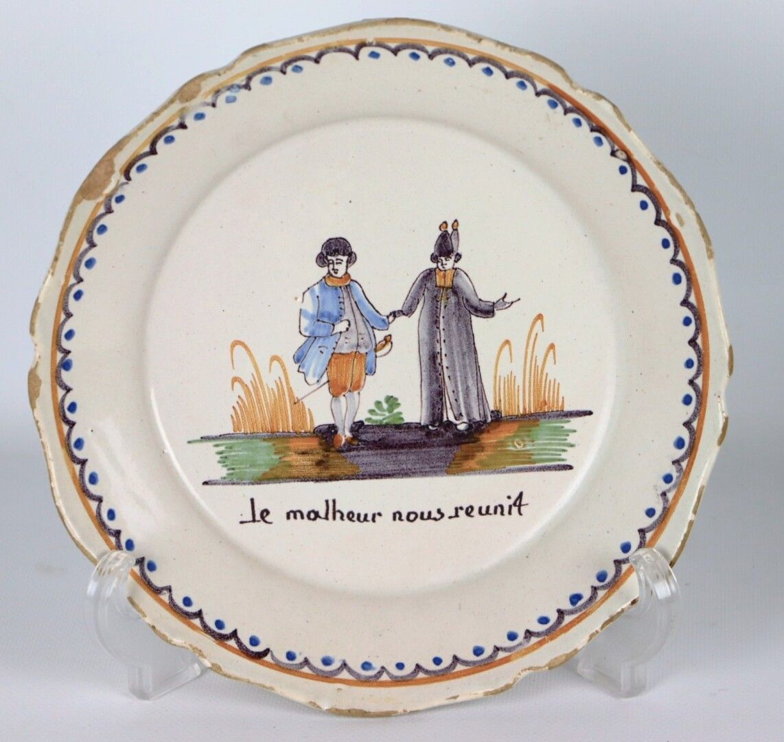 Null NEVERS.

Assiette en faïence à décor polychrome révolutionnaire d'un prêtre&hellip;