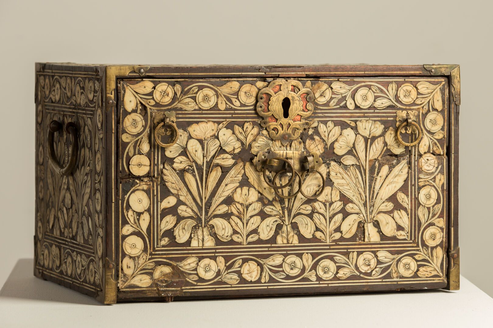 Null Mughal cabinet in wood inlaid with bone.

Northwest India, Gujarat or Sindh&hellip;