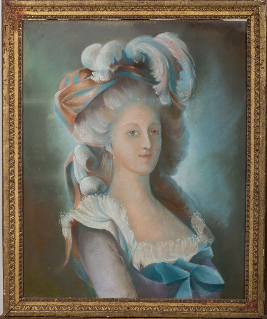 Null 法国学校。

玛丽-安托瓦内特女王的画像。

纸上粉笔画。

高_62厘米，宽_50厘米。

装在一个18世纪的镀金木框里。