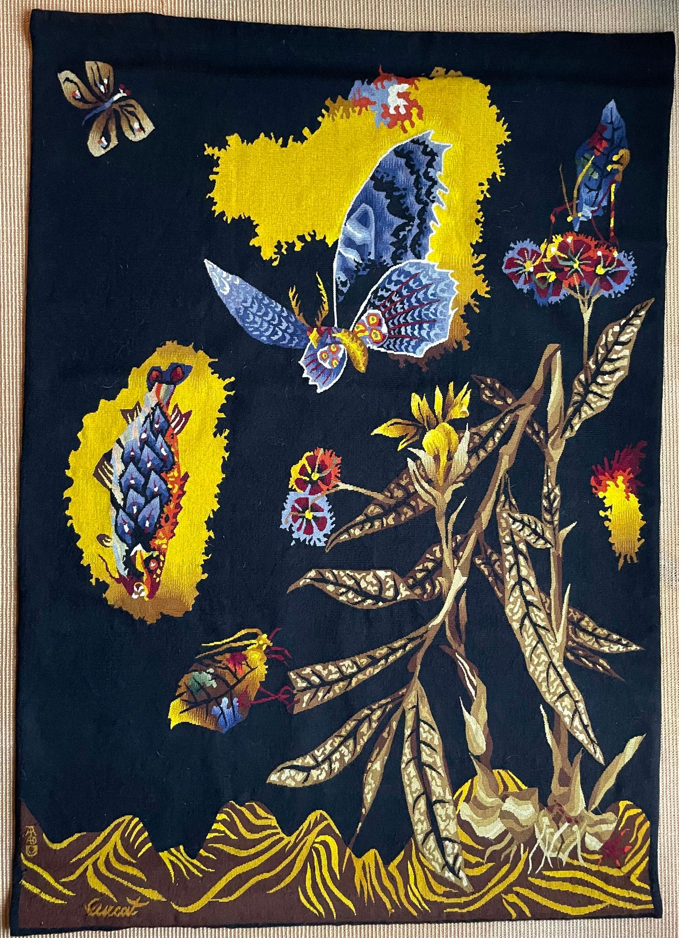 Null Tapestry "The blue carp" after a cardboard of Jean Lurçat.
Workshop JABARD &hellip;