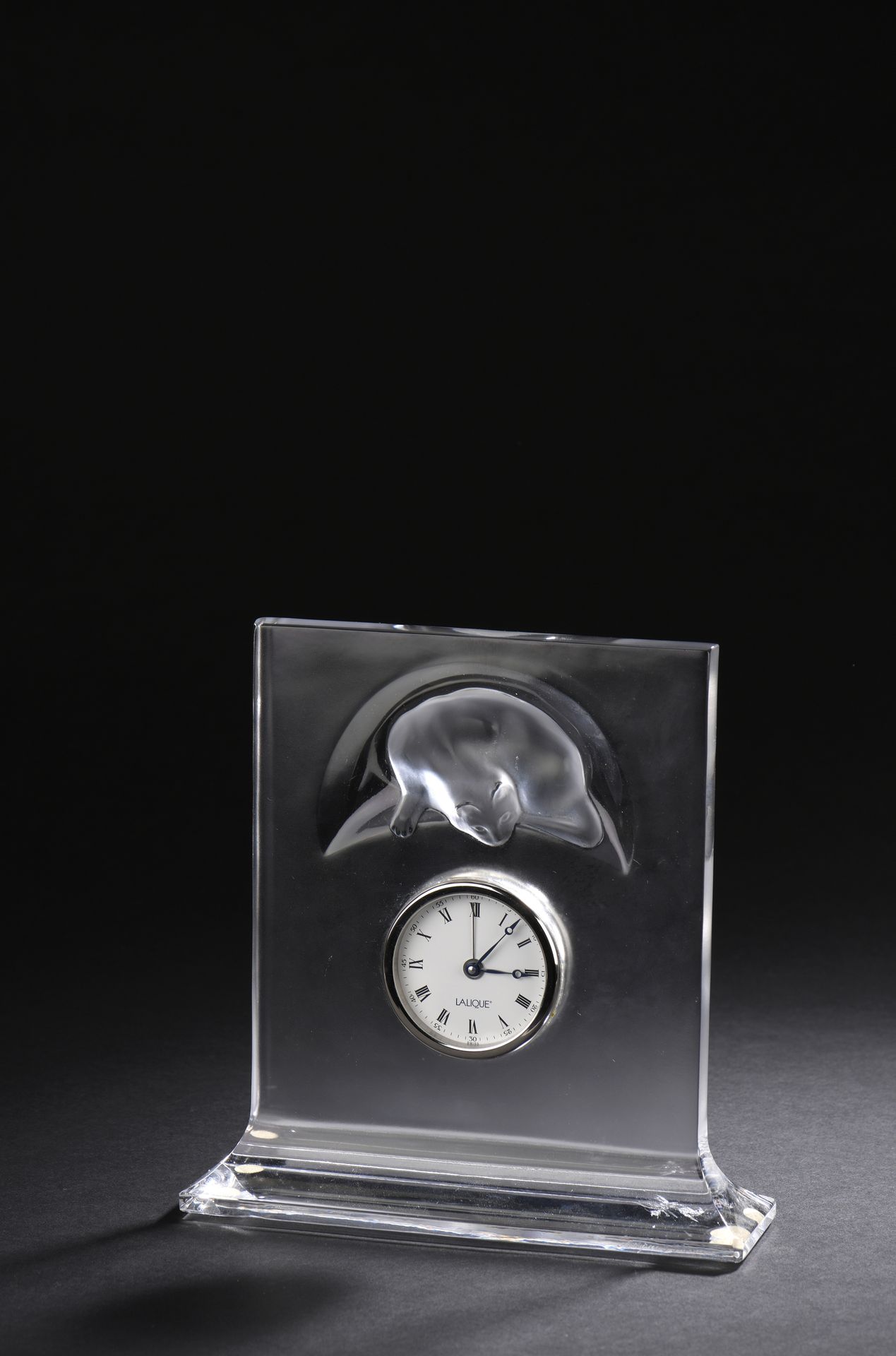 Null 
LALIQUE France




Horloge de bureau en cristal translucide pressé moulé e&hellip;