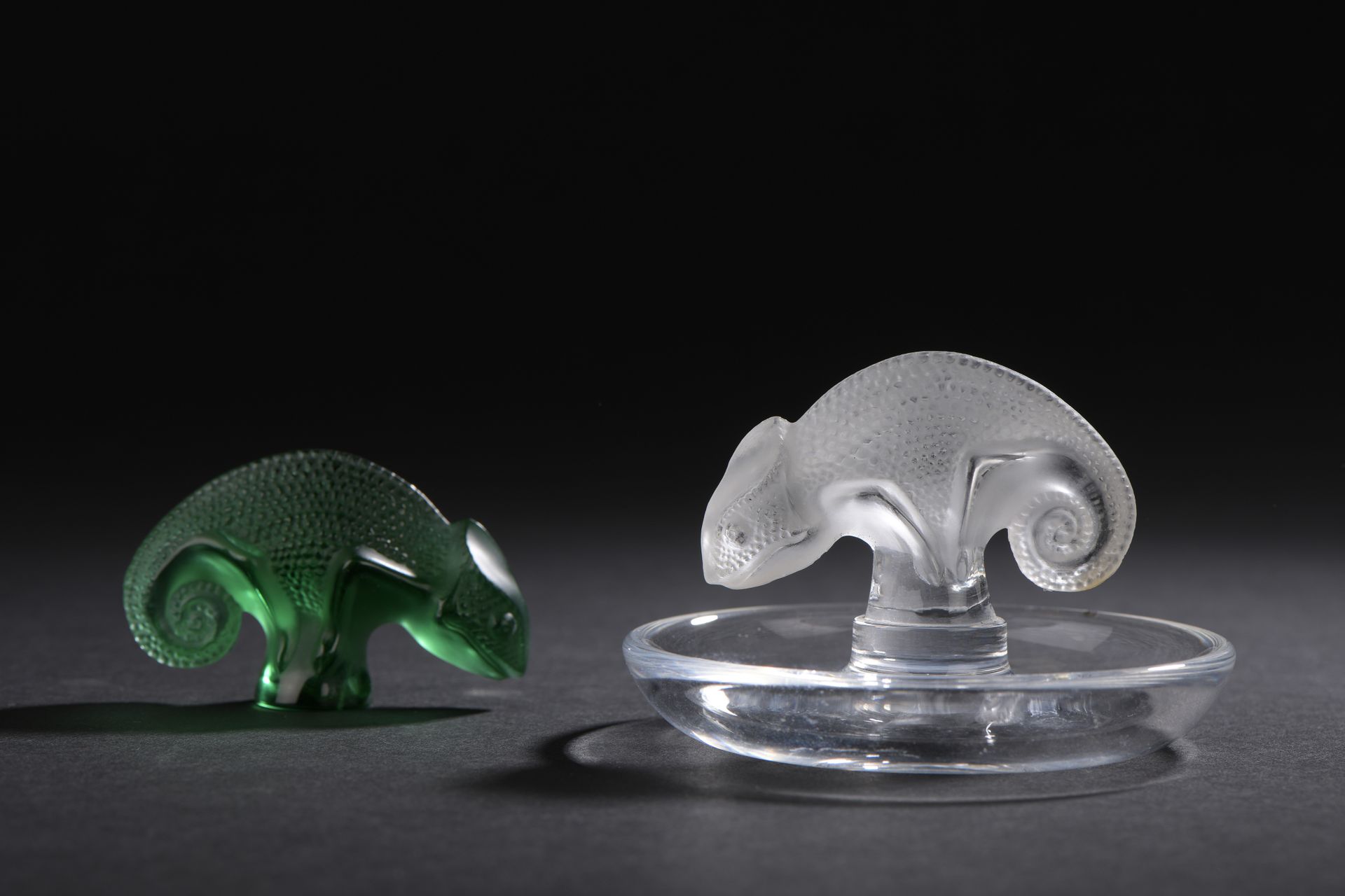 Null LALIQUE France 

Baguier in pressed translucent crystal, moulded, "Caméléon&hellip;