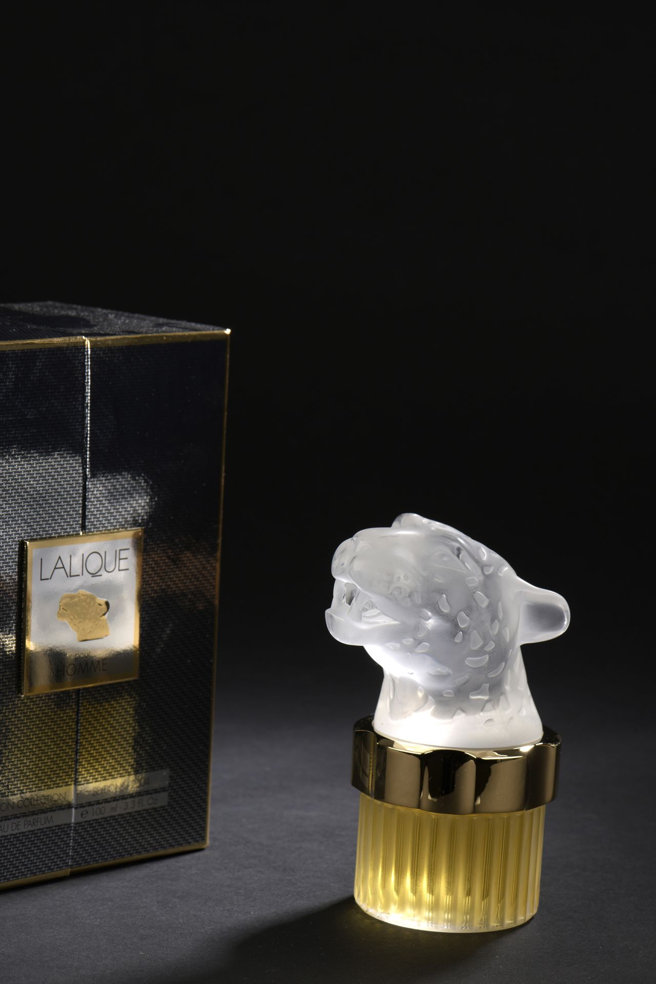 Null LALIQUE Perfumes

"Panthère de Lalique

Collection bottle in satin crystal &hellip;