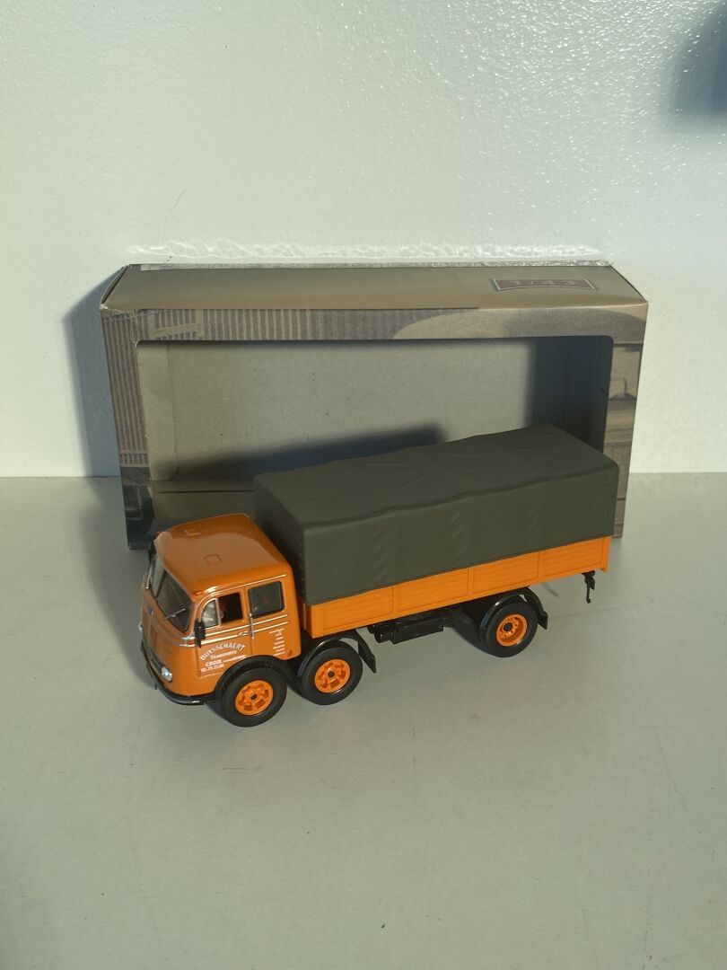 Camion miniature de collection 1/43 : EBRO C45 SPAR - Ét…