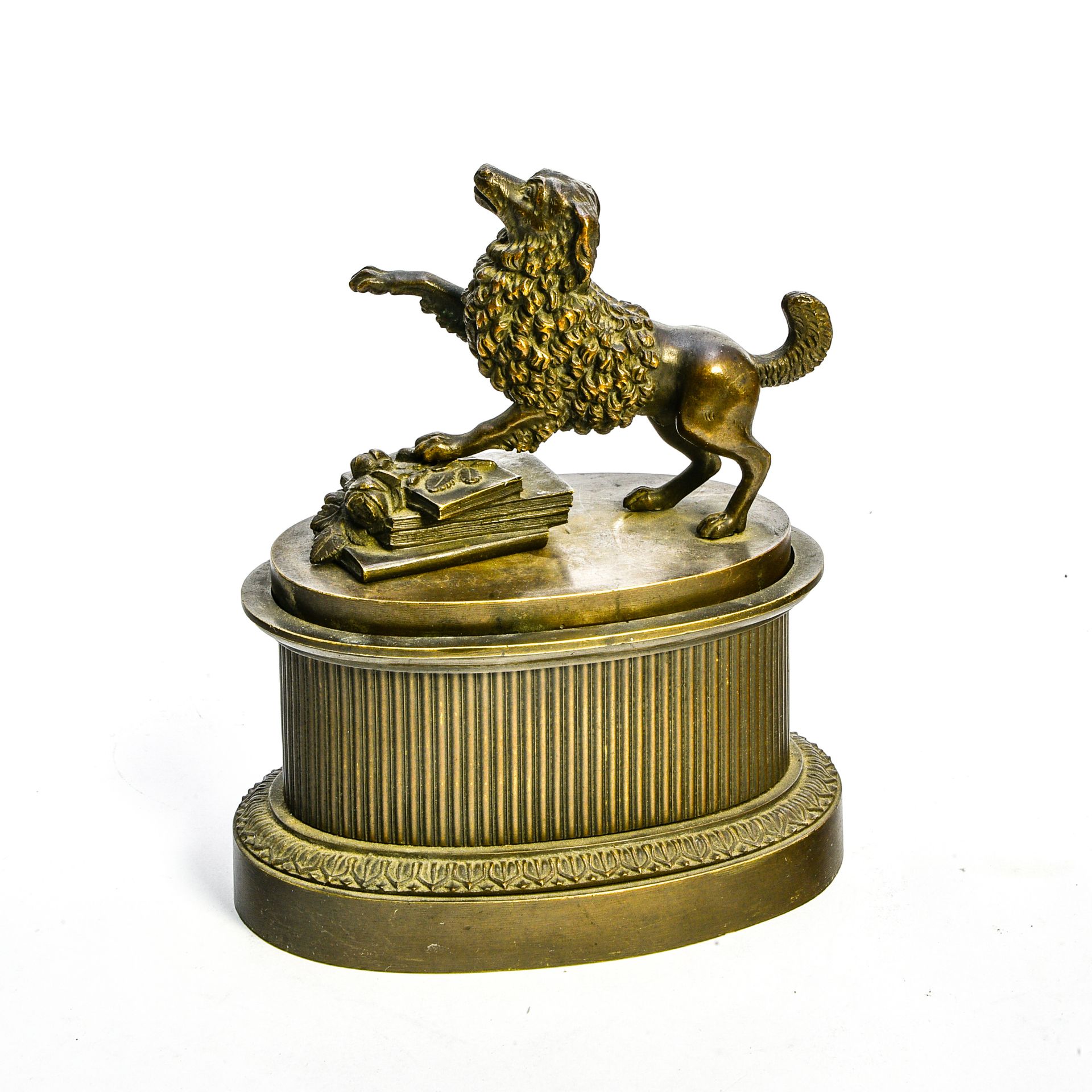 Null Wise poodle inkwell

19TH CENTURY WORK

Bronze with brown patina, cover ado&hellip;
