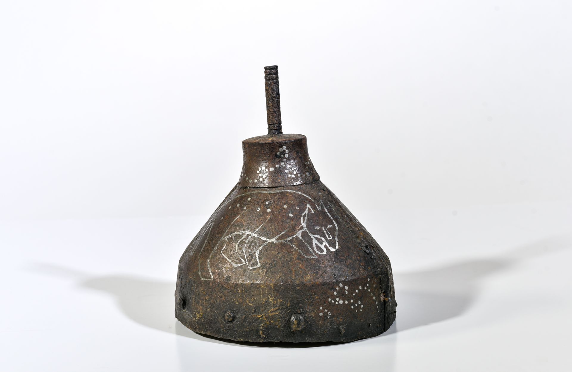 Casque en fer CHINA OU CORÉE, FIN XVIE, XVIIE

Iron helmet



As unearthed, inla&hellip;