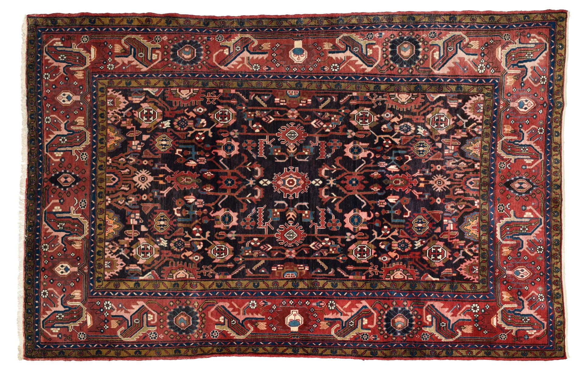 Tapis Baktyar Baktyar rug



Blue ground, floral décor, red border of flowers an&hellip;