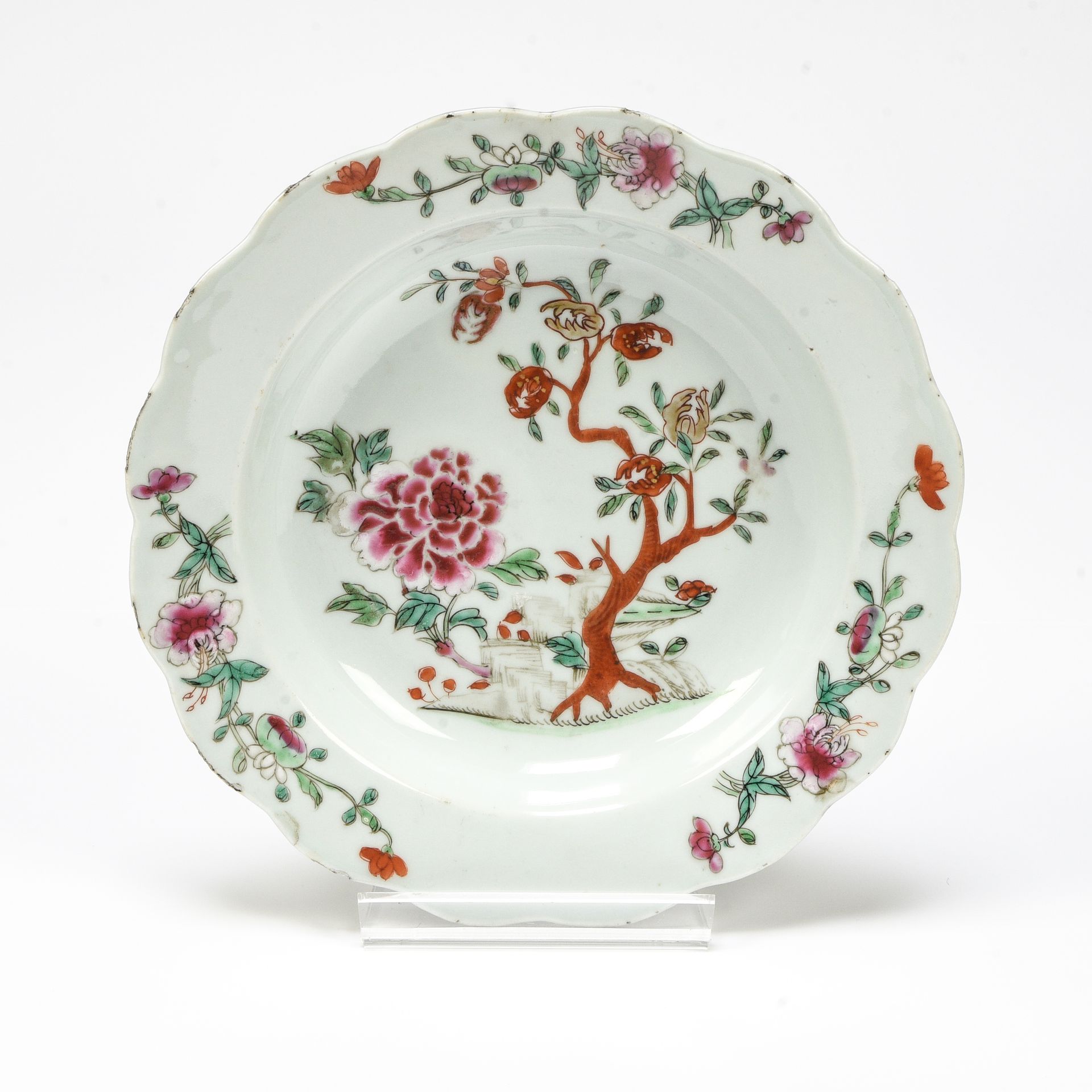 Null Polylobed plate

CHINA, INDIA COMPANY - QIANLONG ERA (1736-1795)

Famille R&hellip;