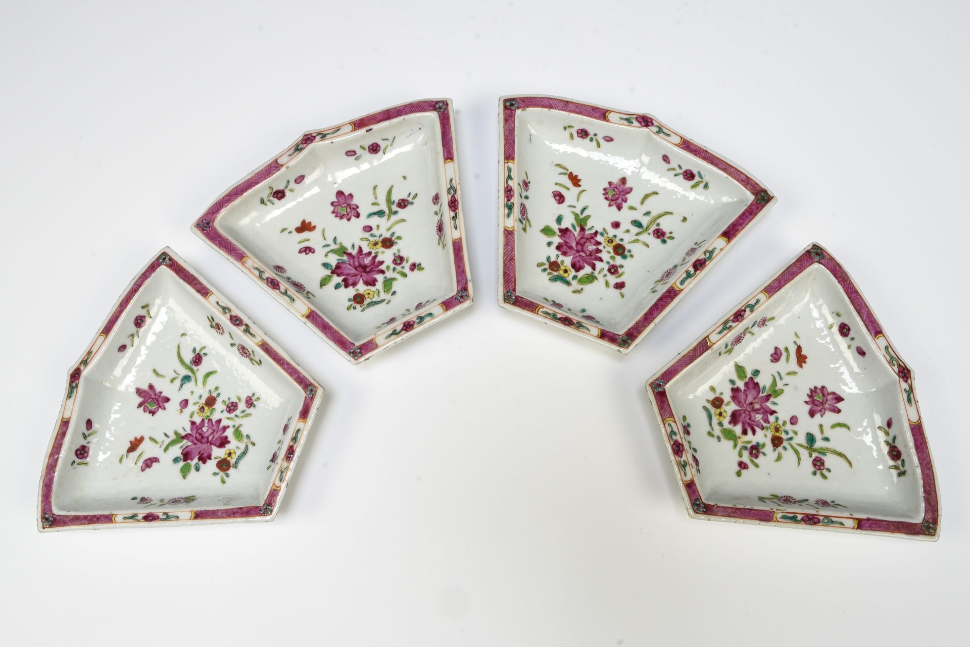 Null Set of four candy dishes

CHINA, INDIA COMPANY - QIANLONG ERA (1736-1795)

&hellip;