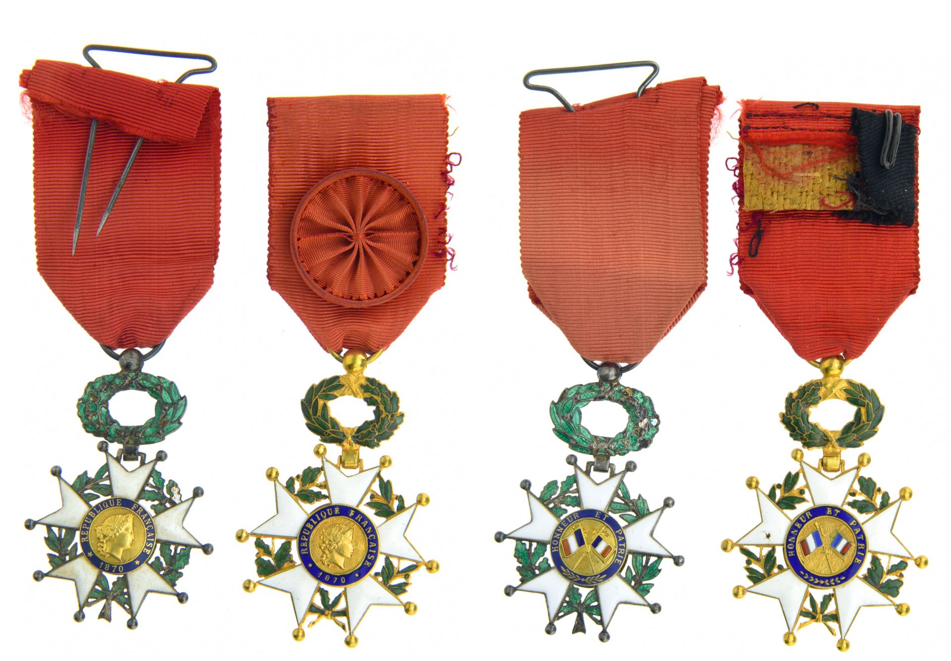 FRANCE, 法国。

荣誉军团勋章。



第三共和国模型，1870年法兰西共和国，反面旗帜，Honour and PATRY（2），军官十字勋章，35毫米&hellip;