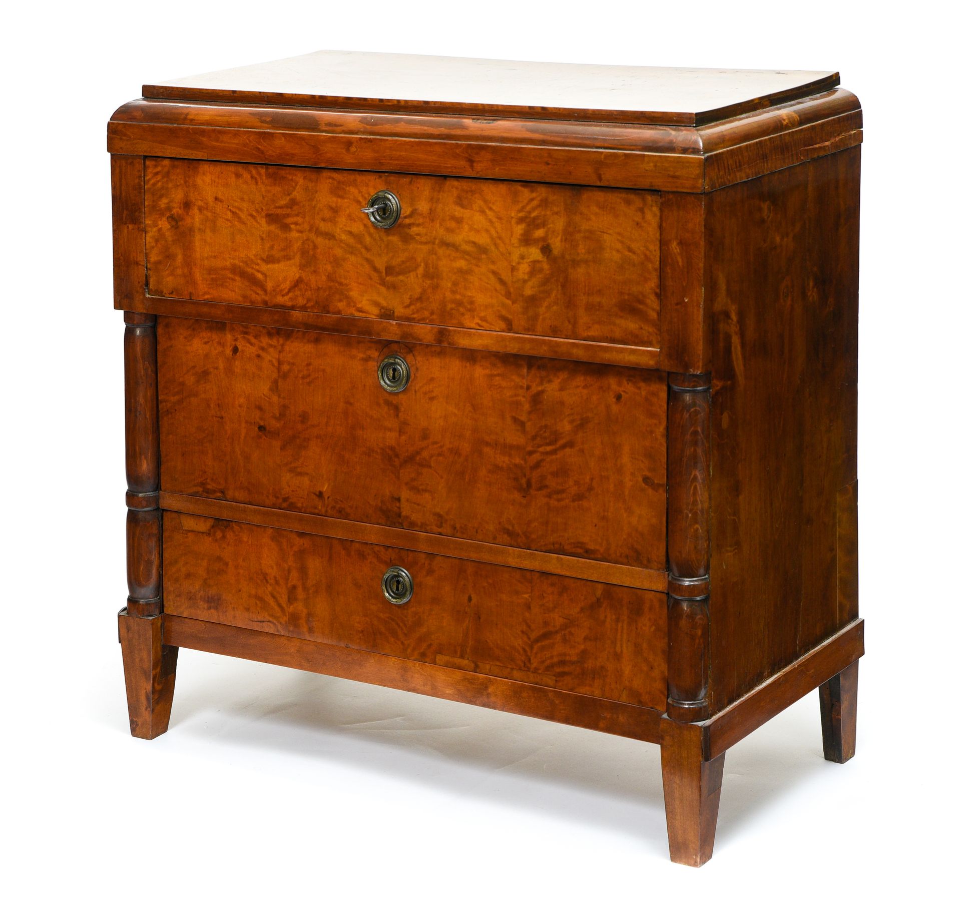 Null 19世纪的作品

秘书的抽屉柜



桃花心木，有两个抽屉，一个抽屉里露出一个秘书。

 高：87厘米 宽：87厘米 深：43厘米