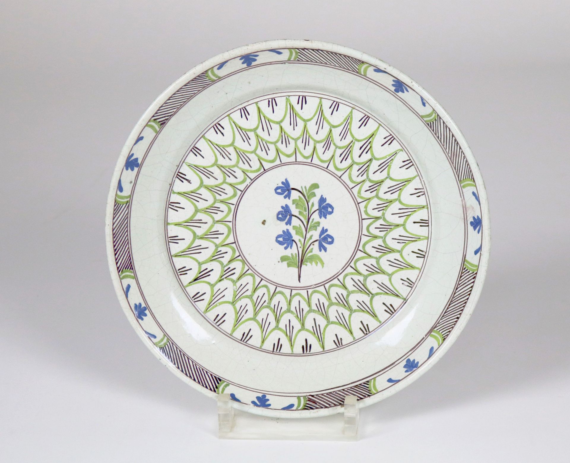 Null DELFT

Soup plate



blue, green and black decoration of palms and flowers
&hellip;