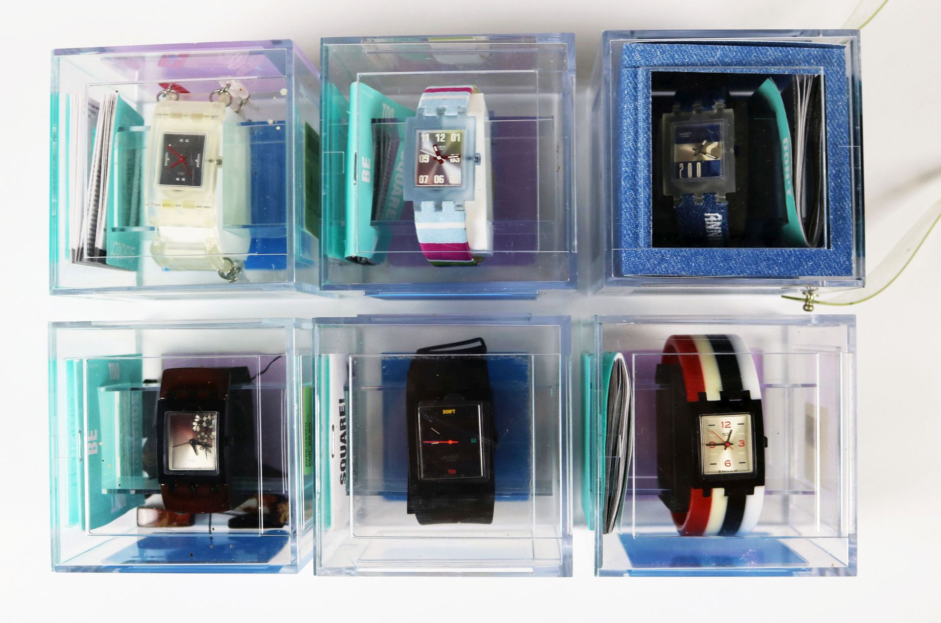 SWATCH SWATCH

Lot de 6 montres Square



comprenant Don’t be to square, réf. SU&hellip;