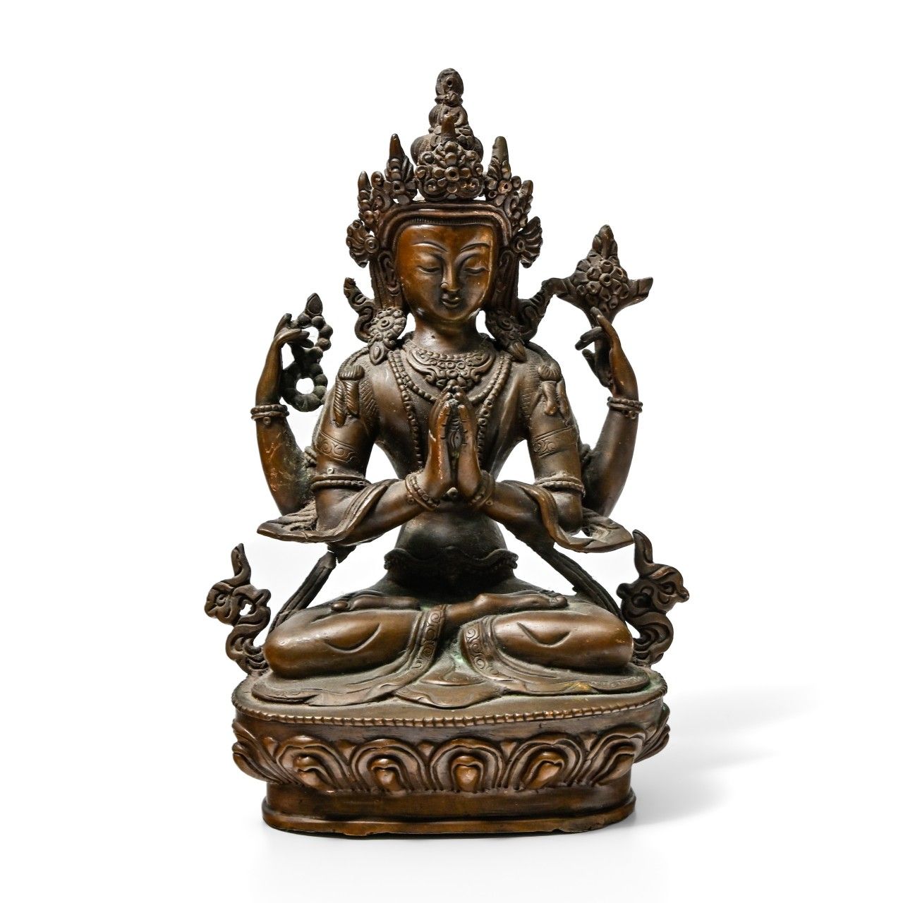 Null 西藏 - 20世纪
萨达克萨里雕像

棕色铜质，坐于莲花形底座上，四只手拿着她的属性。 

专家：Cabinet Portier
 高度：21.8厘米