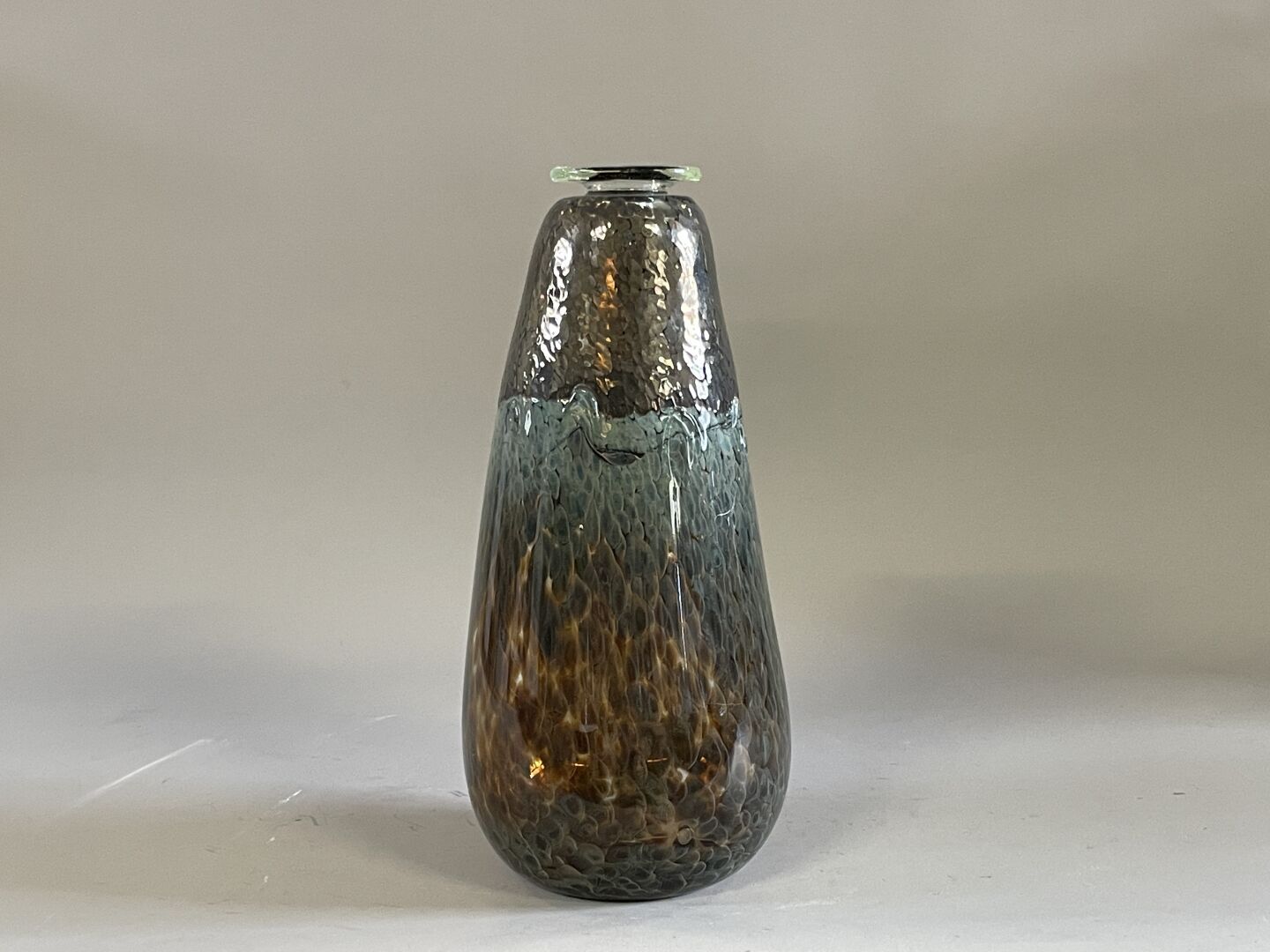 Null 让-克劳德-诺瓦罗(1943-2015)

花瓶.

H.34厘米。
