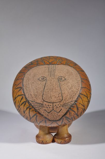 Null Lisa LARSON (née en 1931)

Lion

Céramique.

Haut. 40 - Larg. 40 cm