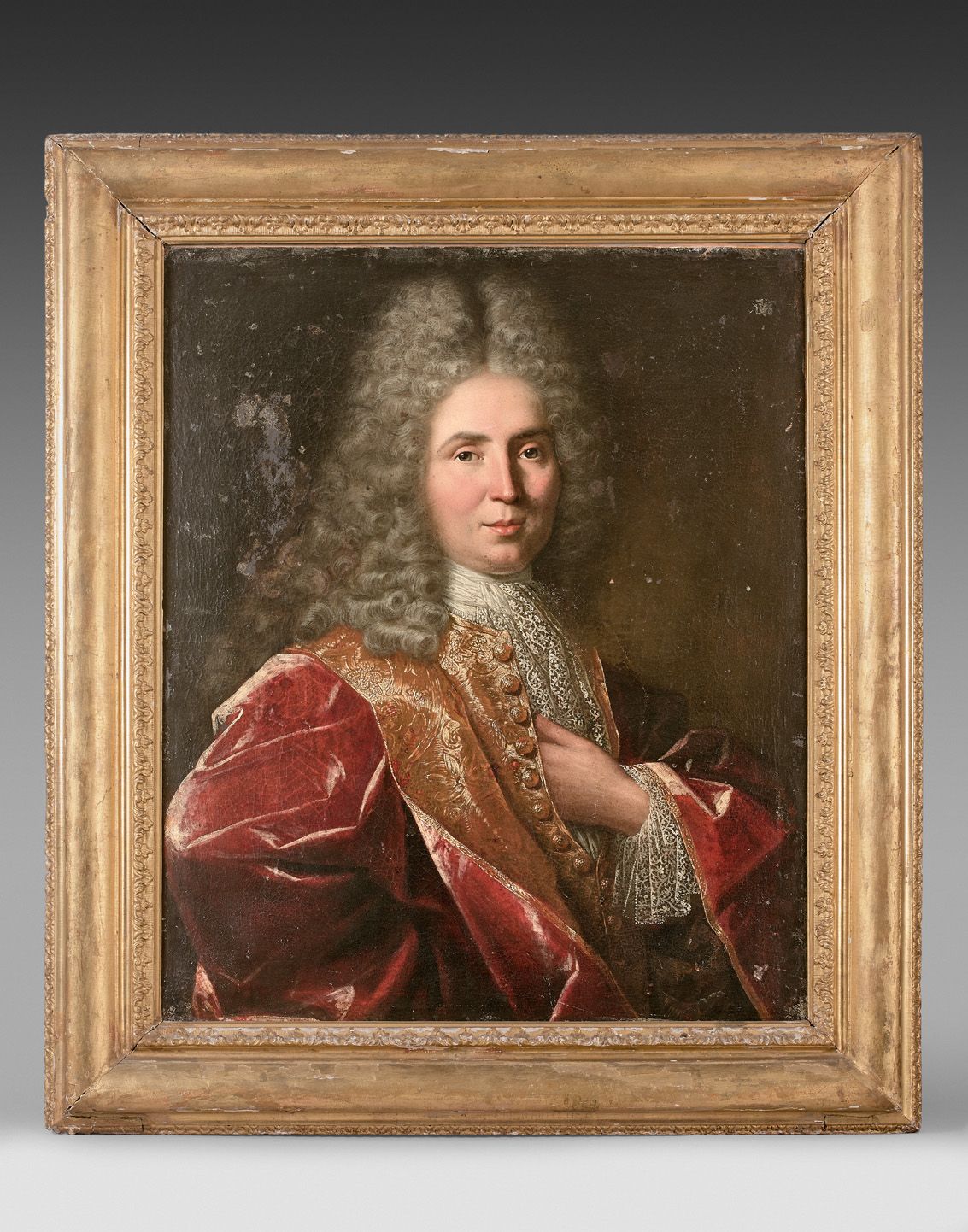 Null 约1700年的法国学校

穿着天鹅绒套装的男子肖像

帆布。

高度78 - 宽度63厘米

事故，修复。