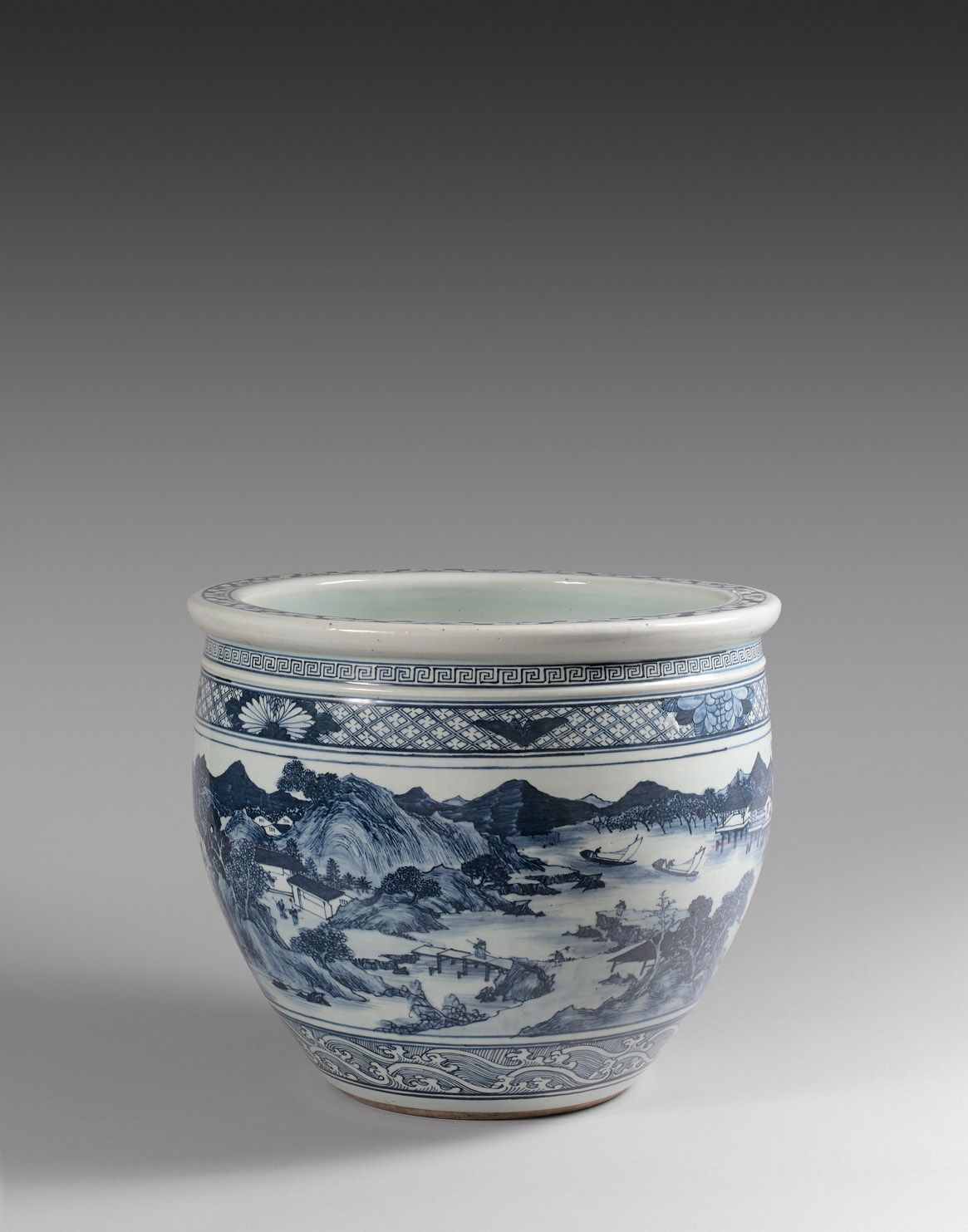 Null China, 19th century

A blue-white porcelain fishbowl, decorated with a lake&hellip;