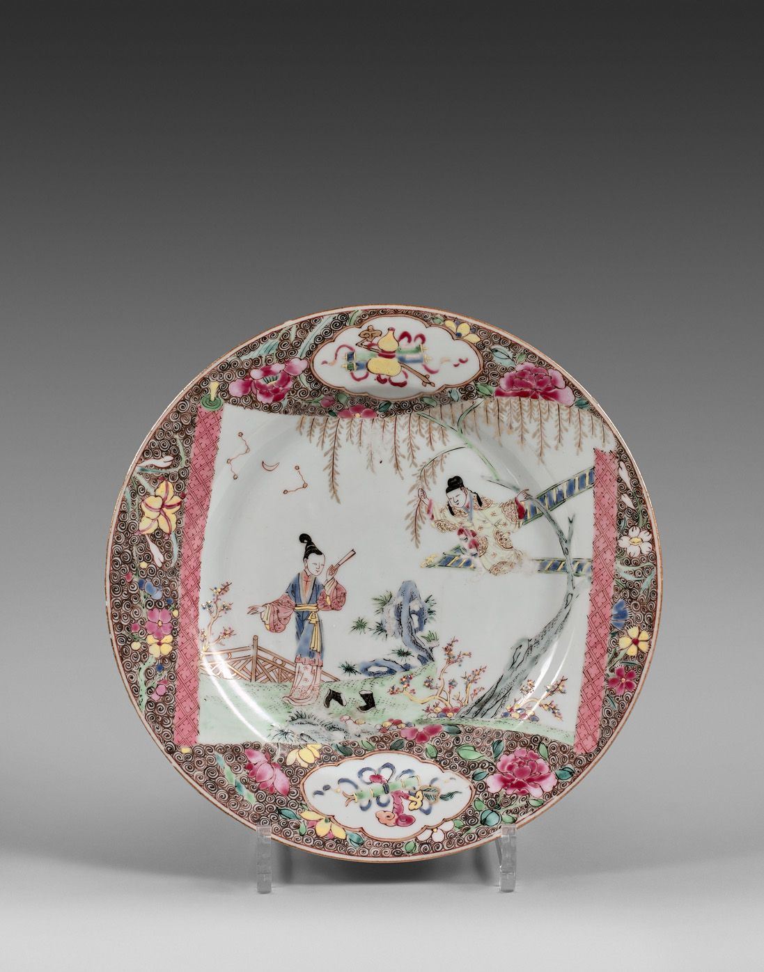 Null 
China, India Company, 18th century




Porcelain plate with Famille Rose e&hellip;