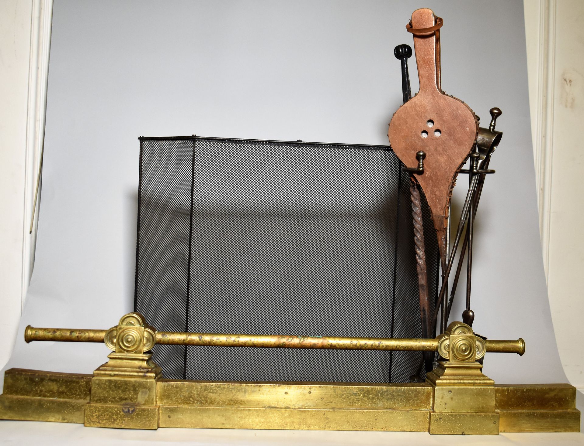 Null FIREPLACE NECESSARY comprising a copper bar (length 110 cm), a serving tray&hellip;