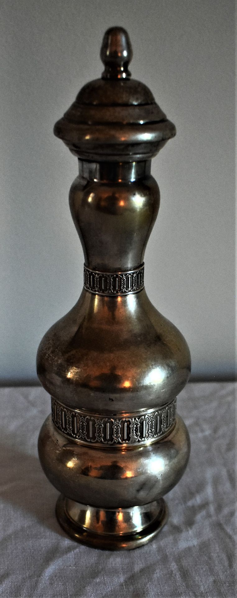 Null Pfeffermühle aus italienischem Silber 750/1000. Höhe 23 cm - Bruttogewicht &hellip;