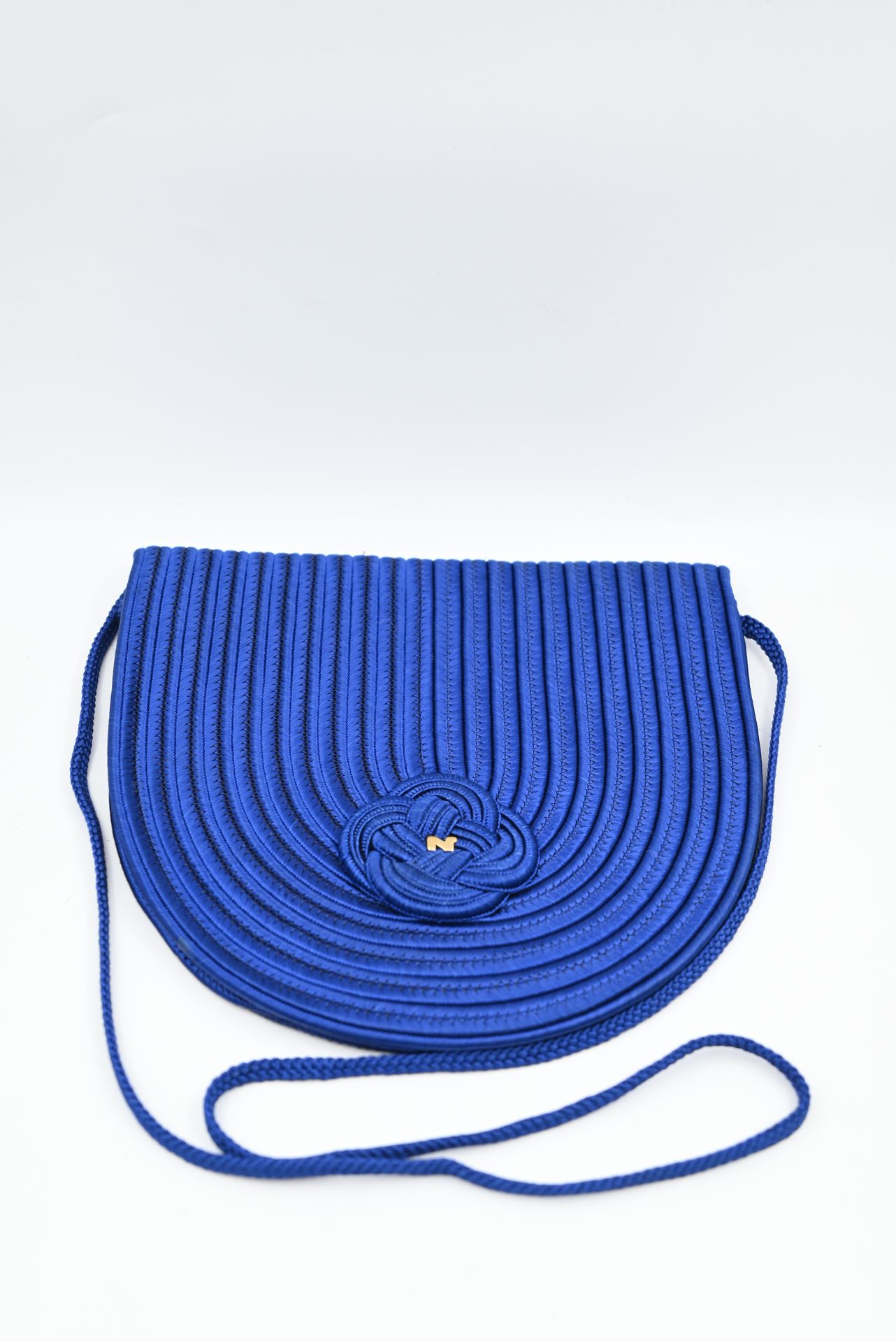 Null NINA RICCI Paris : Shoulder bag in royal blue embroidered fabric. N in gold&hellip;
