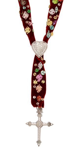 Null Croix Jeannette et coeur en argent sur un collier en velours grenat rehauss&hellip;