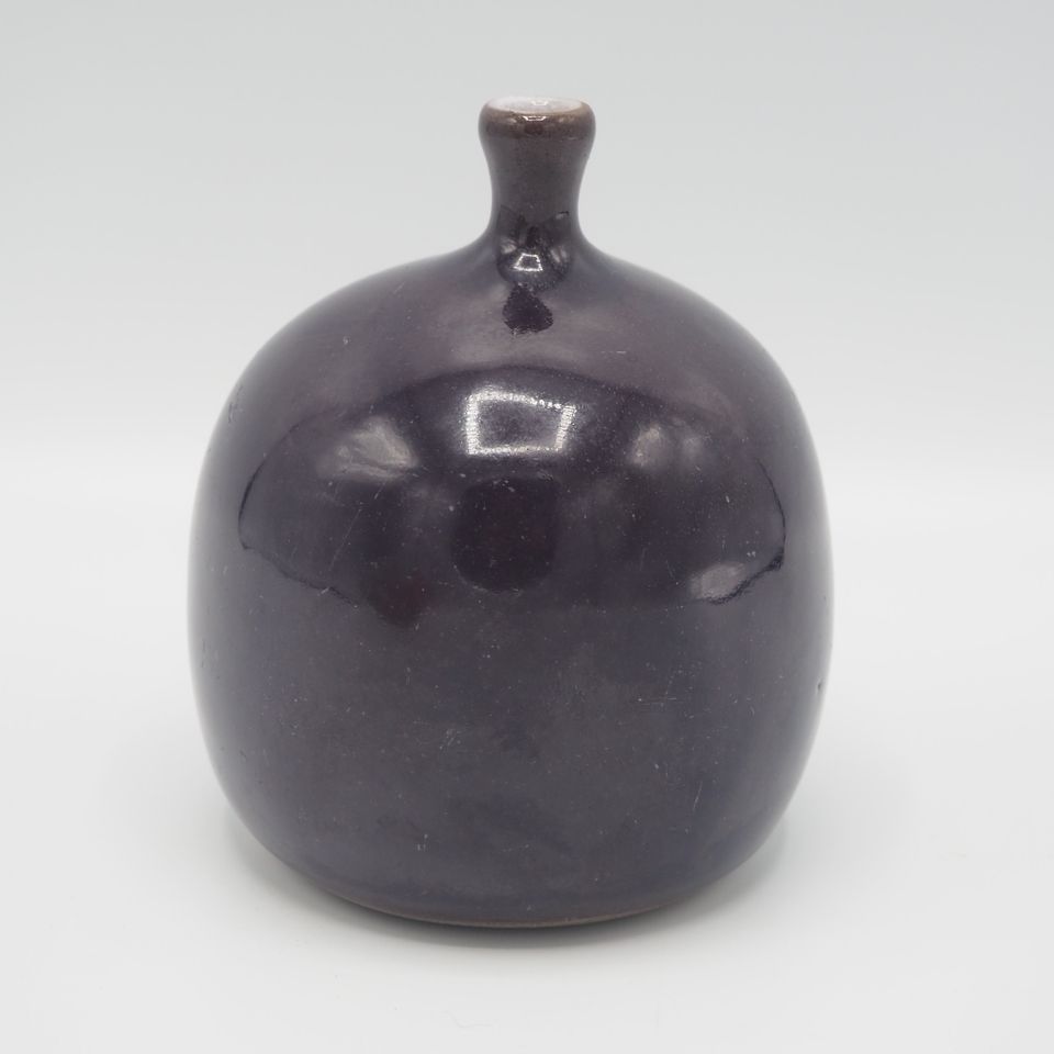 Ruelland Jacques & Dani Ruelland Jacques & Dani : 花瓶soliflore 约1960年，釉面陶瓷，茄子色的球 &hellip;
