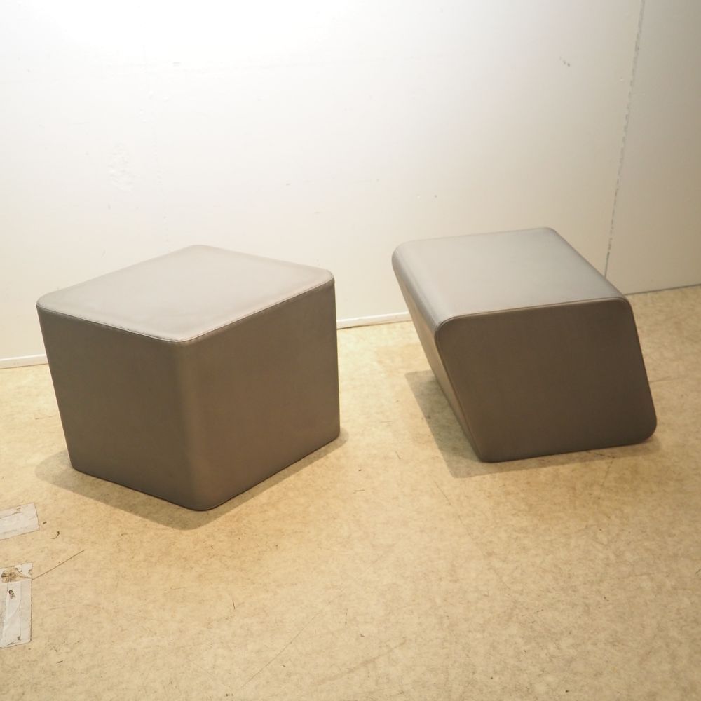 Lust Xavier (1969) Lust Xavier (1969) : Pair of end tables with diamond-shaped s&hellip;
