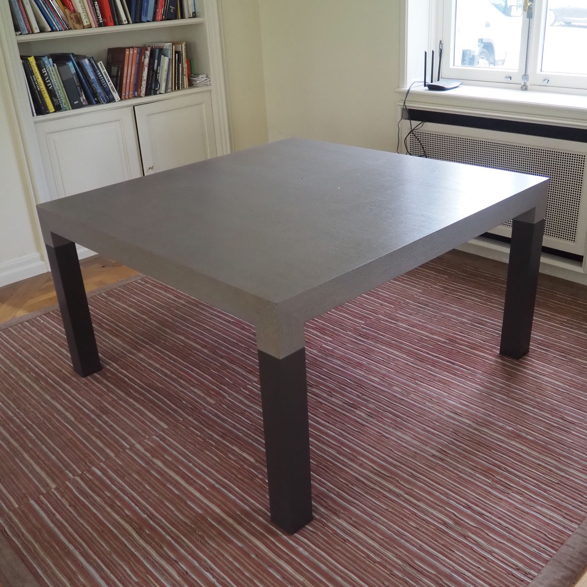 Leroy William Leroy William : 高桌，方形桌面，白蜡木贴面，带陶瓷光泽，可拆卸桌腿，宽：140，深：140，高：76厘米