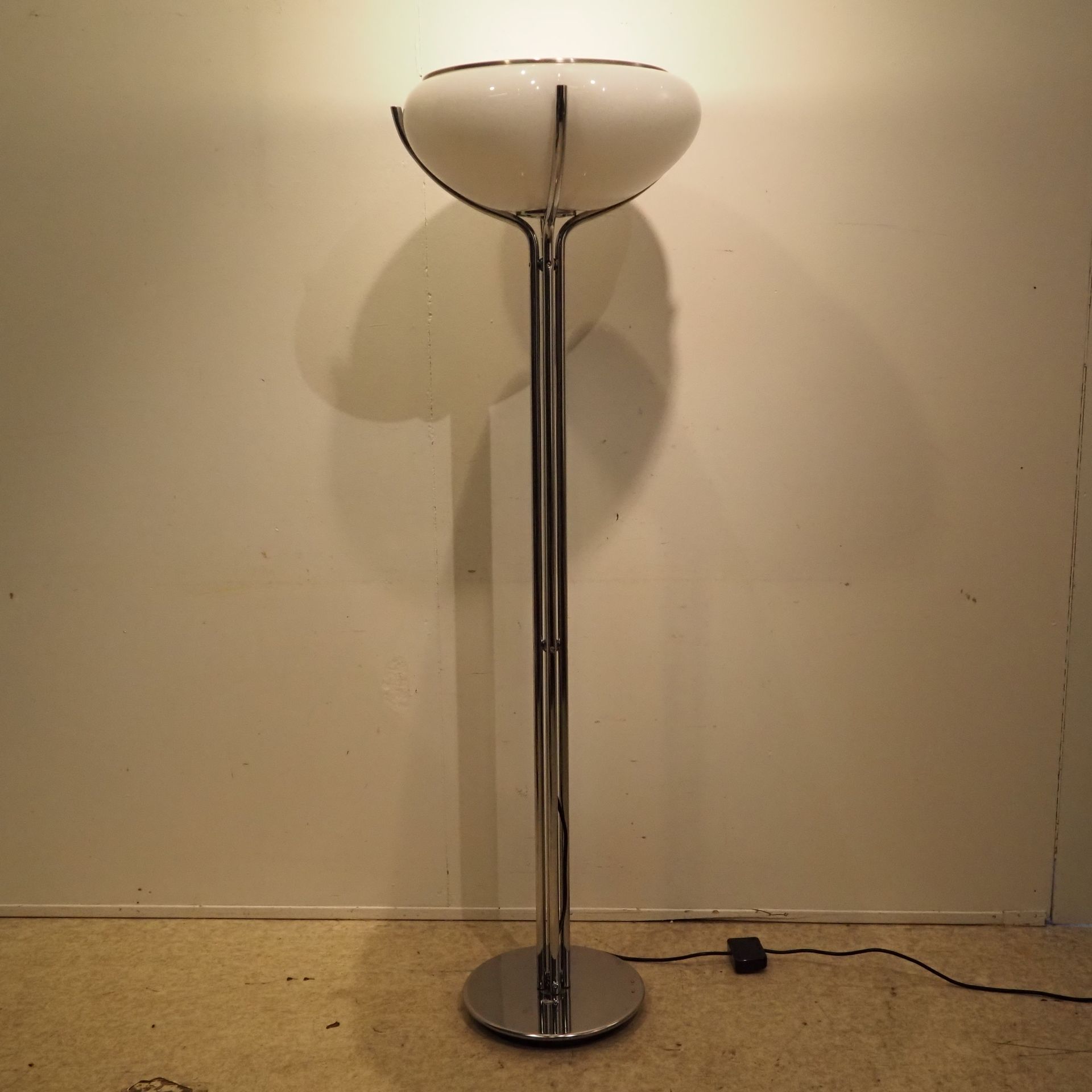 Null Aulenti Gae (1927-2012) / Guzzini: Floor lamp model "Quadrifoglio" year 197&hellip;