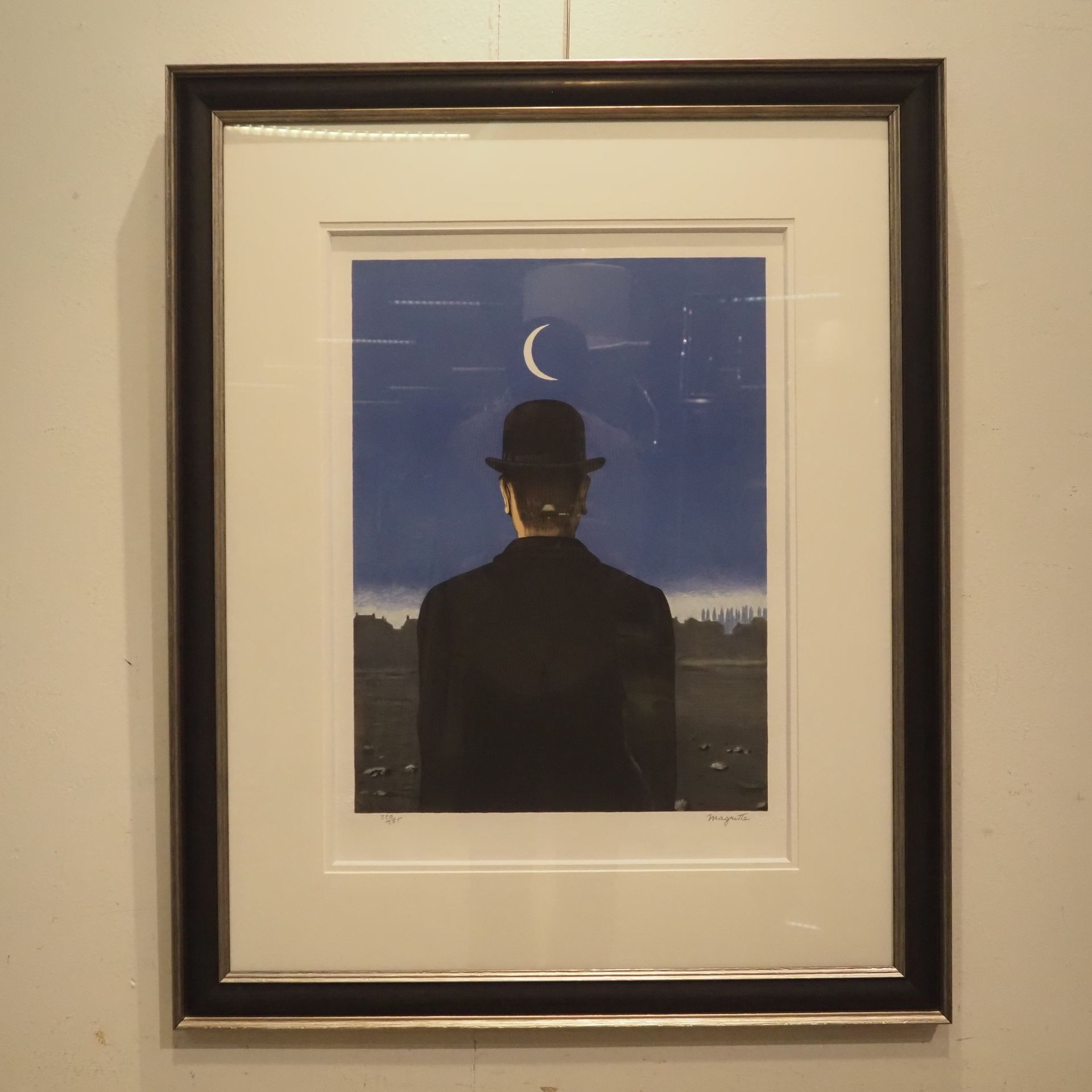 Null Magritte René d'apres (1898-1967): Farblithographie, "Le maitre d'école", F&hellip;