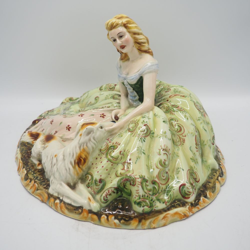 Null Borsato Italy: Statuette circa 1950, glazed ceramic, elegant woman in eveni&hellip;