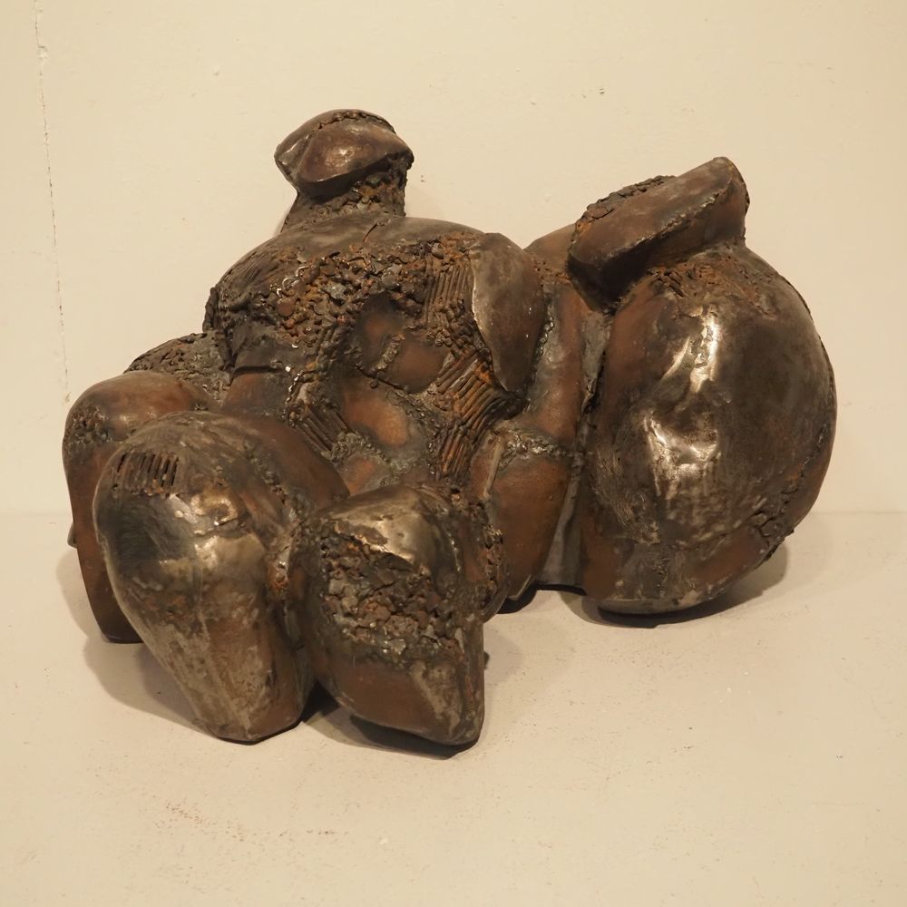 Null 莫尼克-科尼尔（1932年）：雕塑，独特的片状焊接金属，钢和钉子，描绘了一对夫妇，标题为 "La houle"，签名，高：31，宽：50，深：40厘米