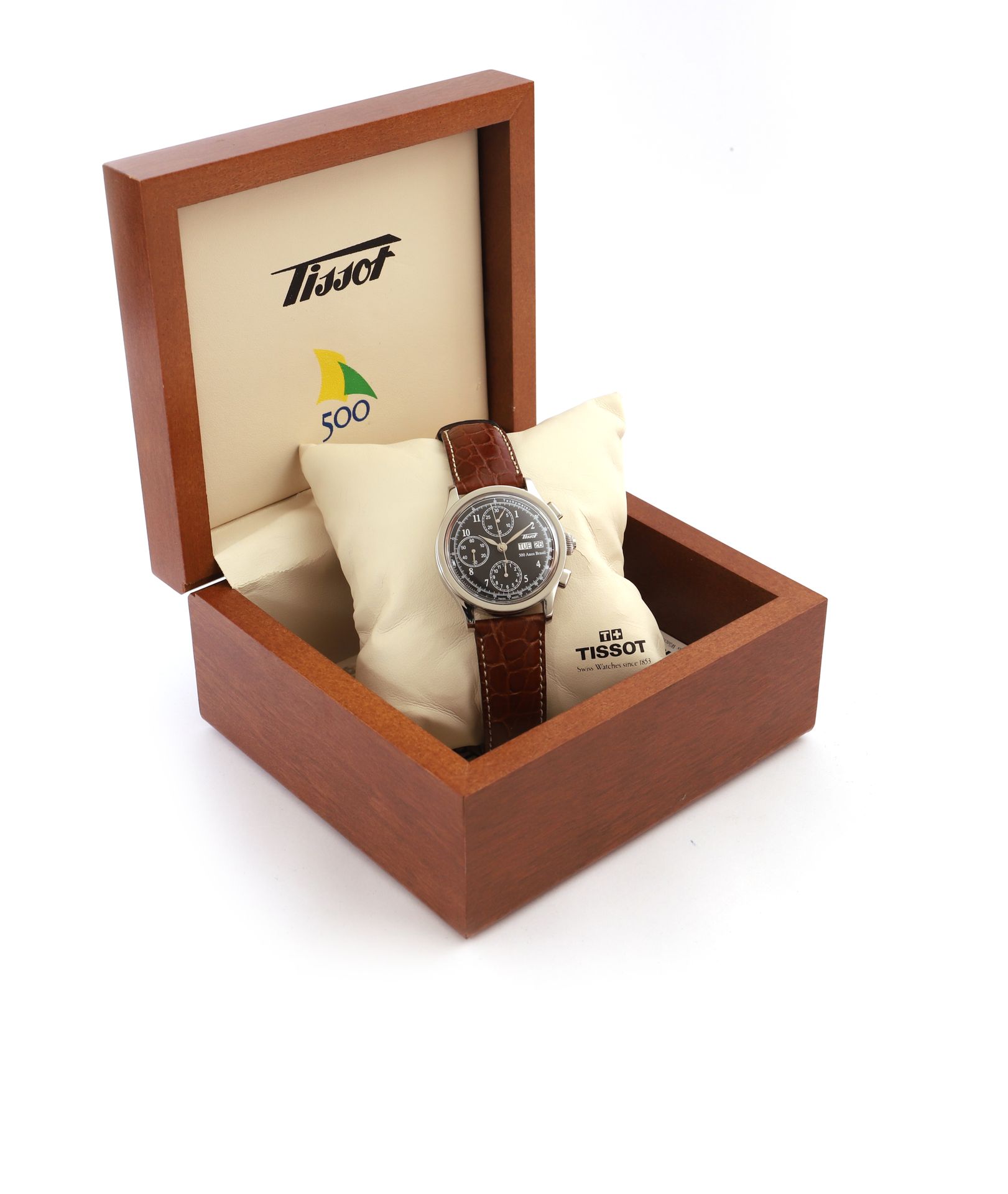 Null TISSOT 500 ANOS BRASIL 大约2000年

N° 03/2000

男士不锈钢计时腕表，黑色表盘，阿拉伯时标，30分钟和12小时累&hellip;