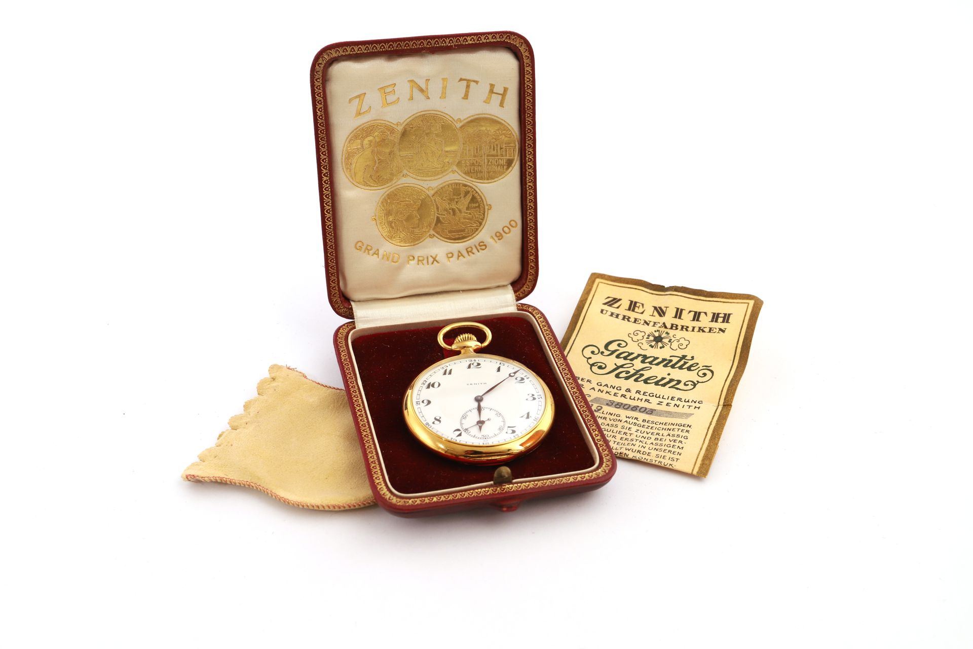 Null ZENITH About 1920

N° 380605

18k (750) yellow gold pocket watch, white ena&hellip;