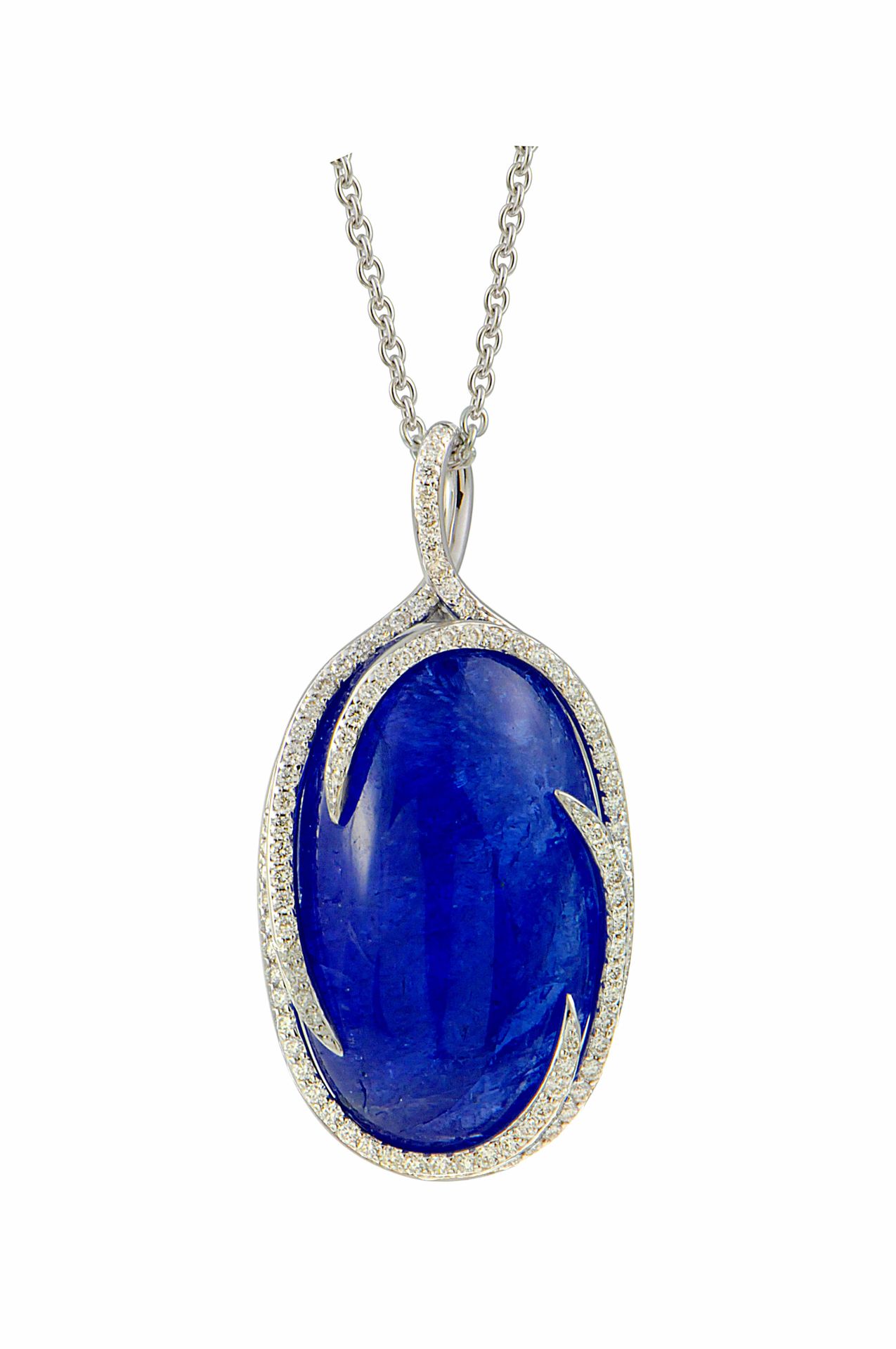 Null Pendentif en or blanc centré d'une importante Tanzanite Naturelle ovale cab&hellip;