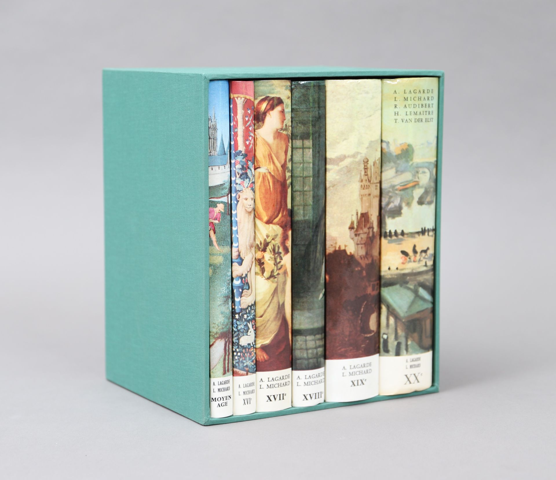 Null LAGARDE et MICHARD – HISTOIRE

6 volumes sous étui.