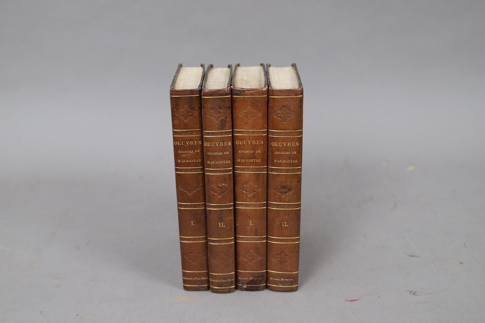 Null OPERE DI MARMONTEL 

4 volumi rilegati. 

XIX secolo