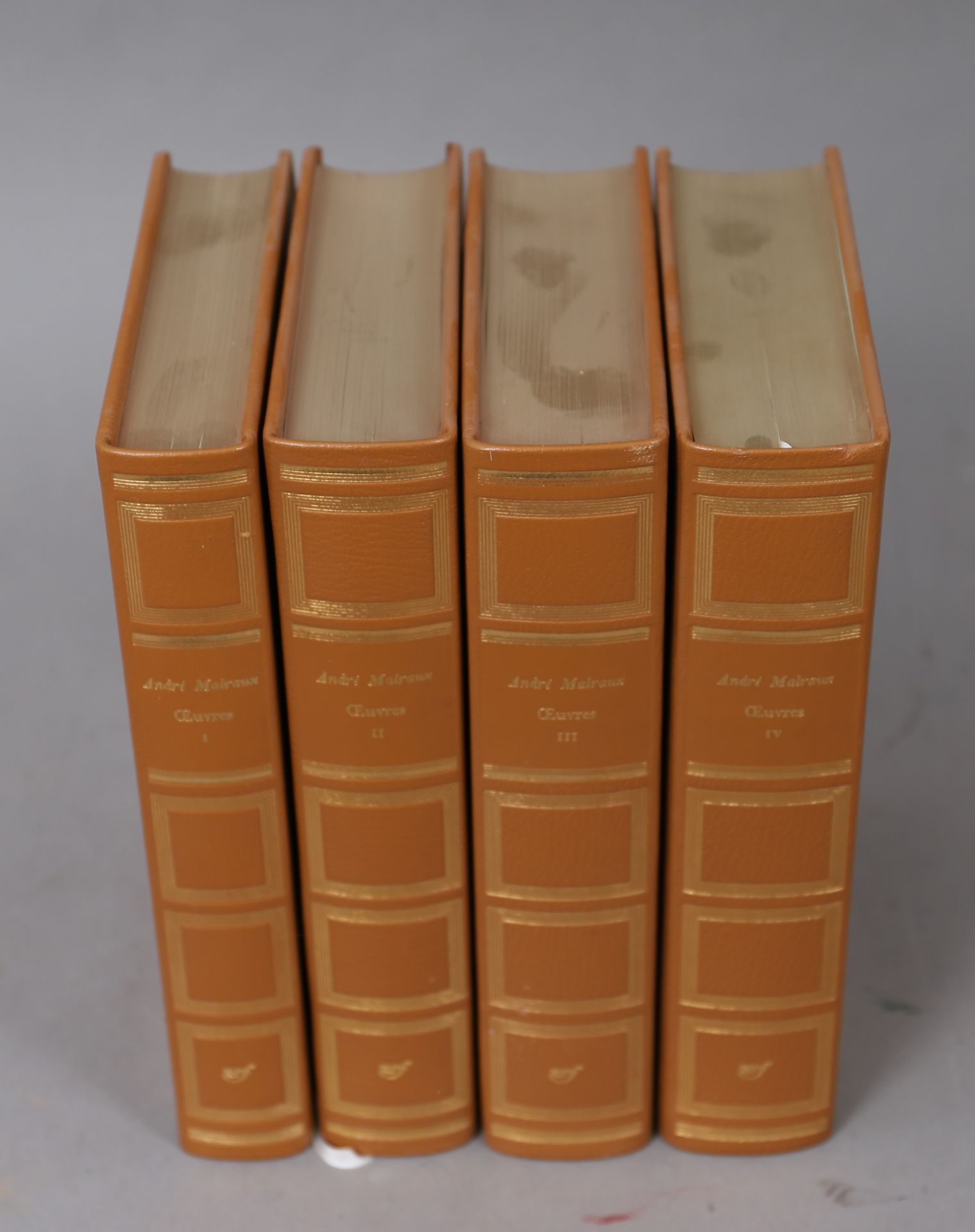 Null ŒUVRES d’André MALRAUX

NRF

4 volumes reliés