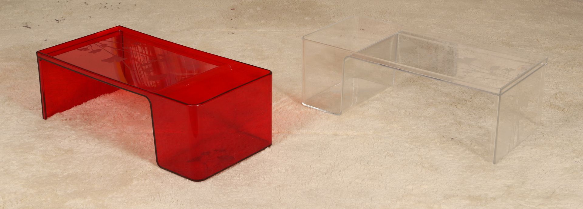 Null Coffee tables model "Usame" by Patricia Urquiola, ed. Kartell 

Set of 2 co&hellip;