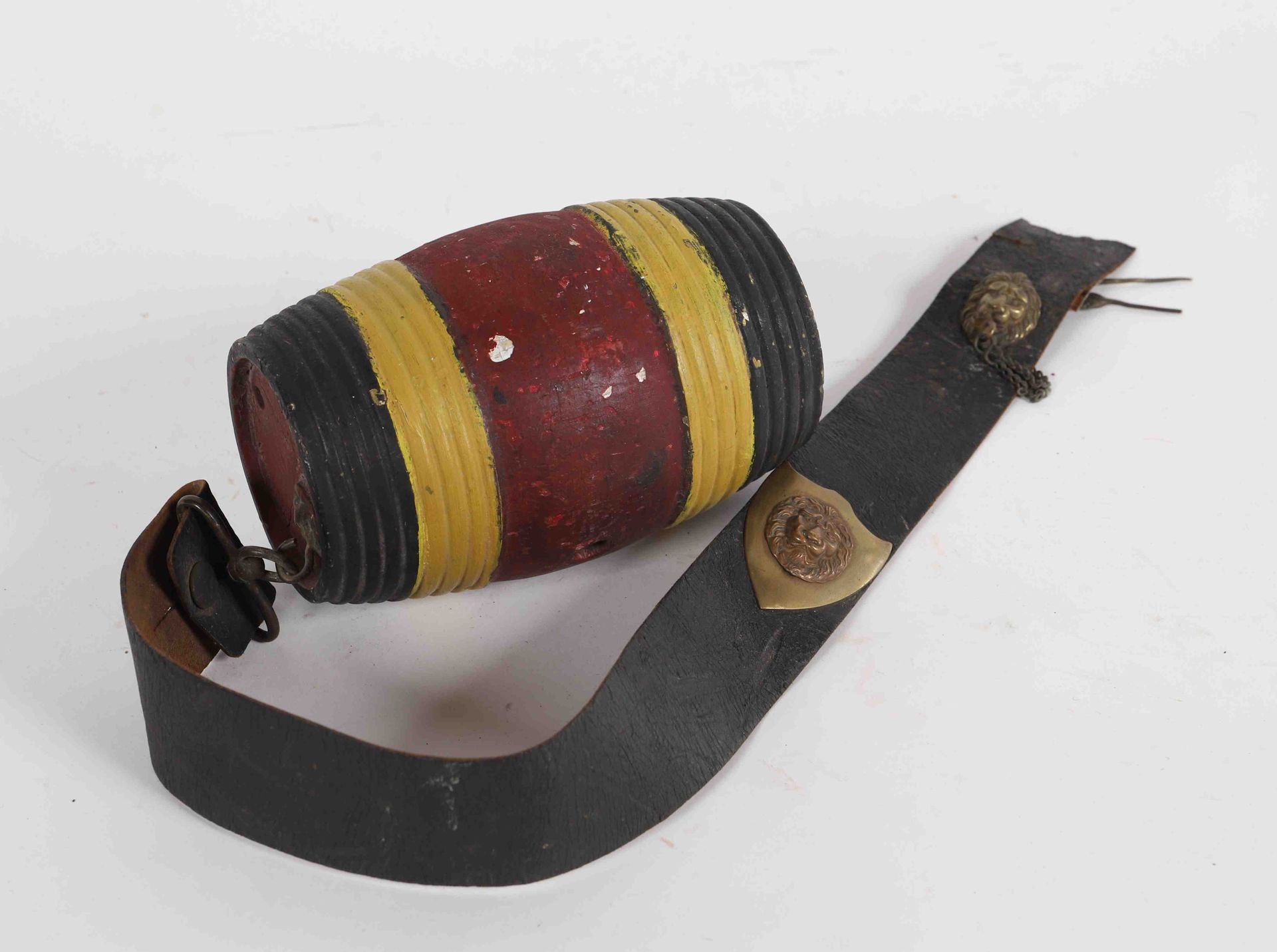 Null Cantinière's barrel with belt

Belgium around 1860