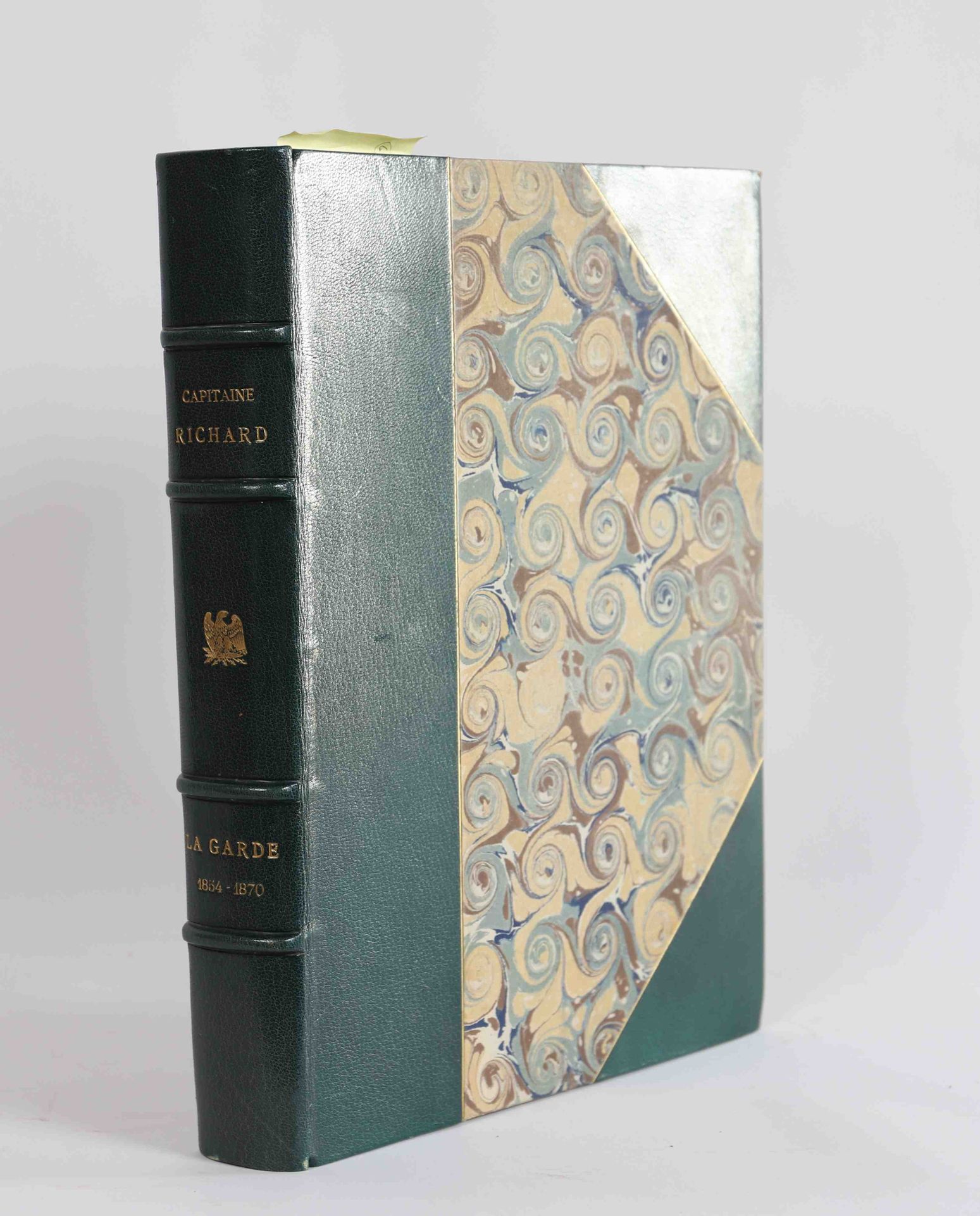 Null "La Garde 1854-1870" par le Capitaine RICHARD 

Ed. Ancienne librairie Furn&hellip;