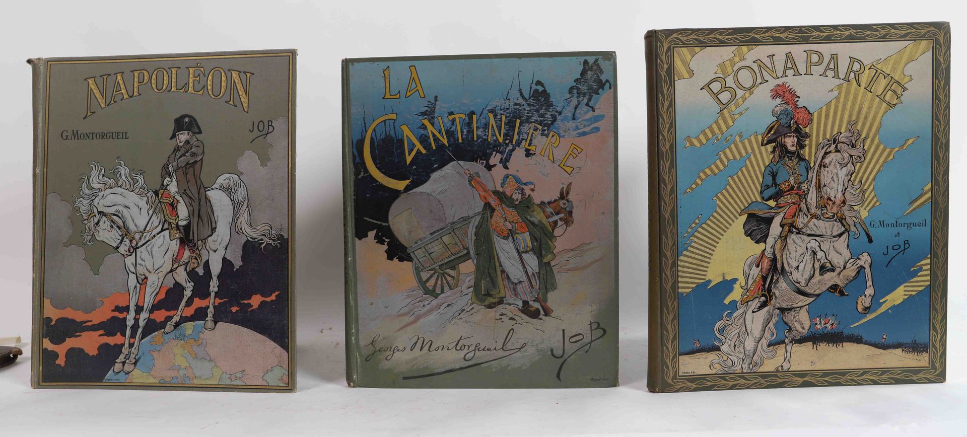 Null "La Cantinière", "Bonaparte", "Napoléon". 

Set di 3 libri, illustrazione d&hellip;