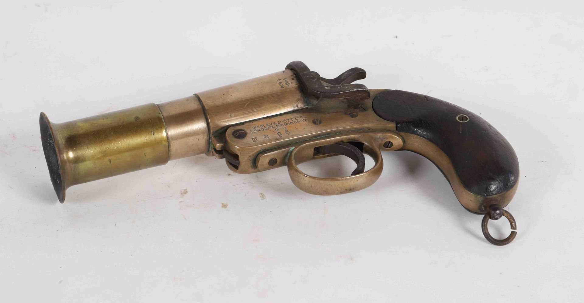 Null Flare gun WEELEY and SCOTT Ltd

N°100021

Copper, wooden stock

London-Burm&hellip;
