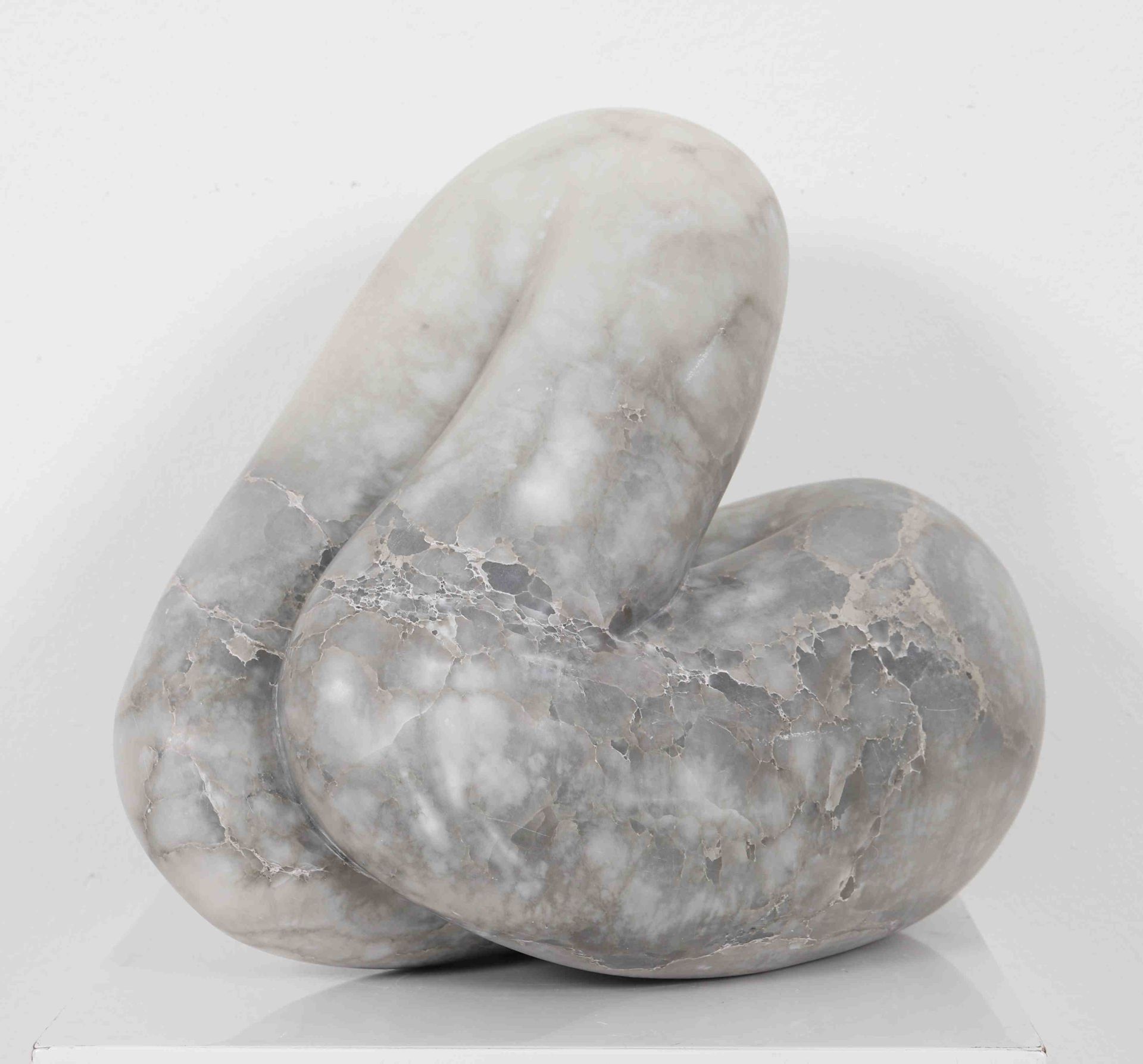 Null Kingsley Ogwara 
Nigerian artist living in Luxembourg 
Marble sculpture, si&hellip;