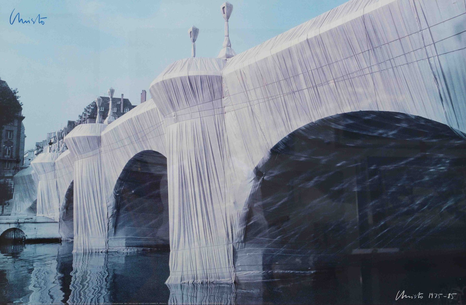 Null CHRISTO 
"巴黎的尼夫桥 
左上角有签名的胶印作品 
20世纪 
带框架尺寸：高：65.5；宽：98.5厘米