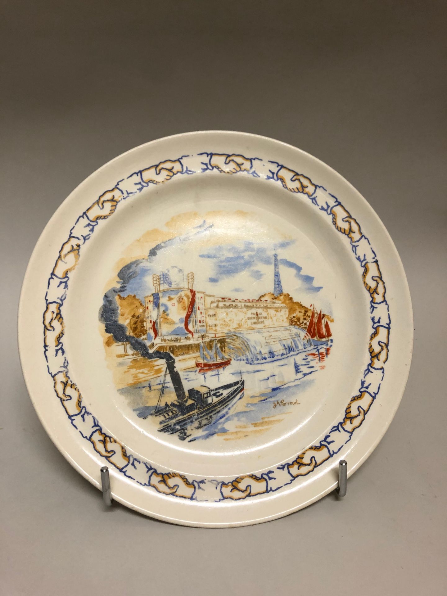 Null COMMEMORATIVE ASSIETTE for the Paris Exhibition, 1937. Decorated by J A Per&hellip;